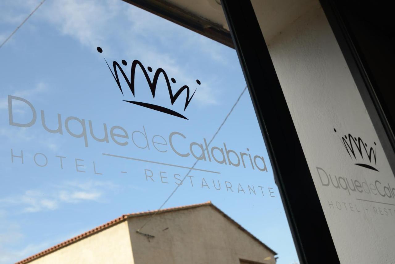 Hotel Duque De Calabria มานซาเนรา ภายนอก รูปภาพ