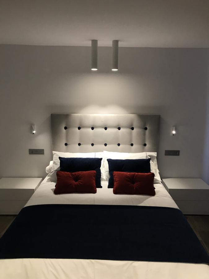 Hotel Duque De Calabria มานซาเนรา ภายนอก รูปภาพ