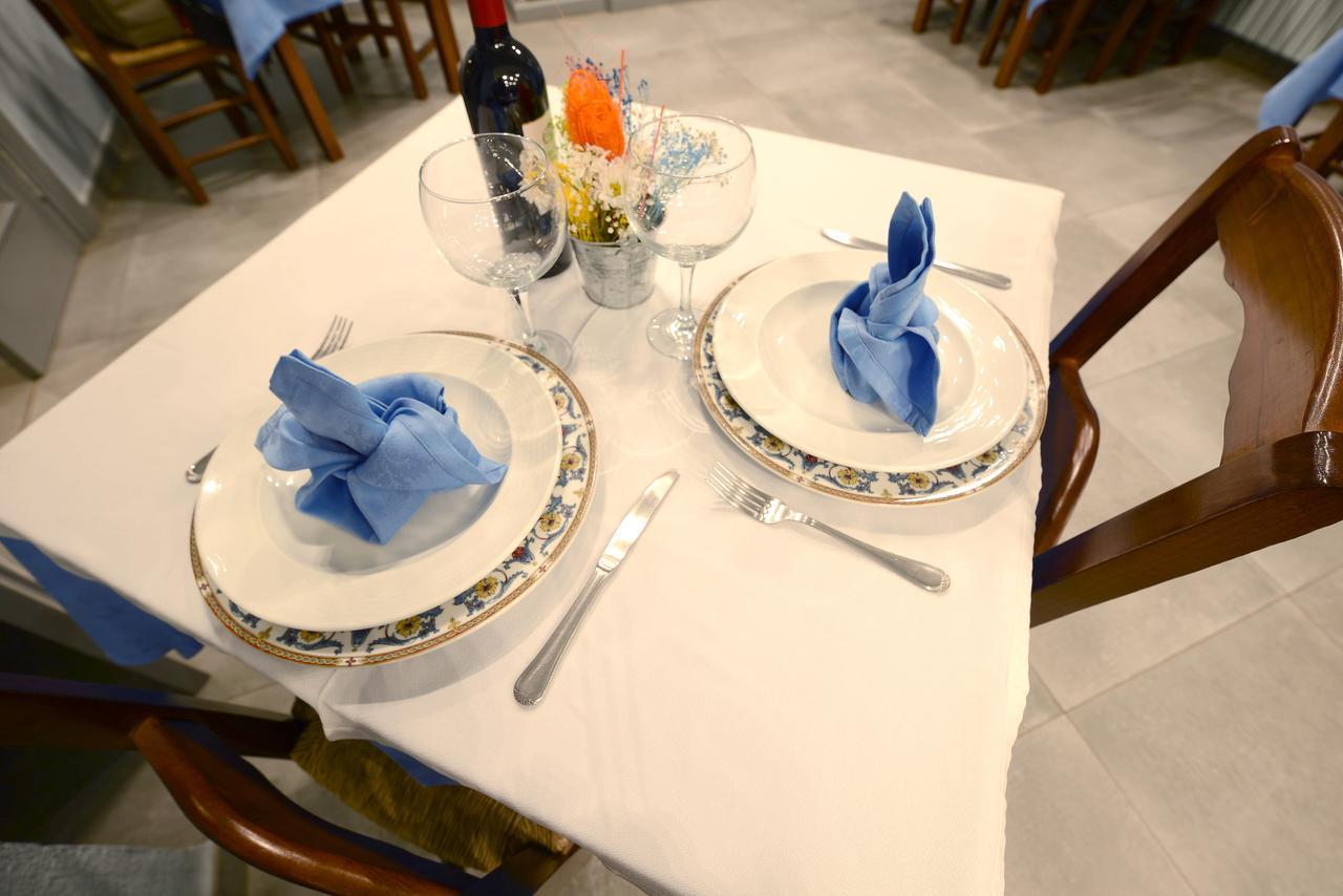 Hotel Duque De Calabria มานซาเนรา ภายนอก รูปภาพ